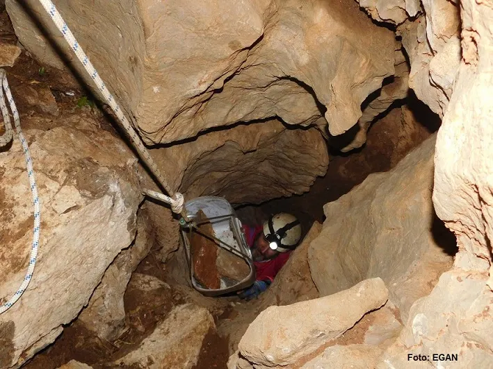 Fotografía de MARGALLÓ, AVENC DEL (7 de 7)