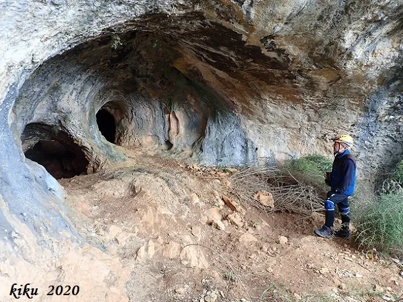 Photograph of BOSQUET, COVA DEL (3 of 10)