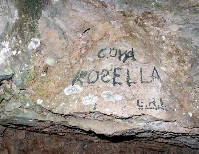 Fotografía de ROSELLA, COVA DE LA (1 de 3)