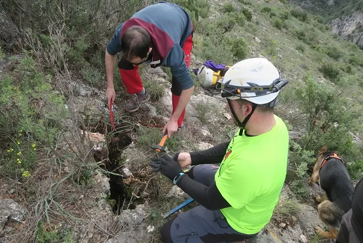 Fotografia de CAMINS DE TERRA, AVENC DE (2 de 8)
