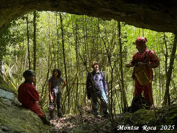 Photographie de ADOSSADES, COVES (4 sur 4)