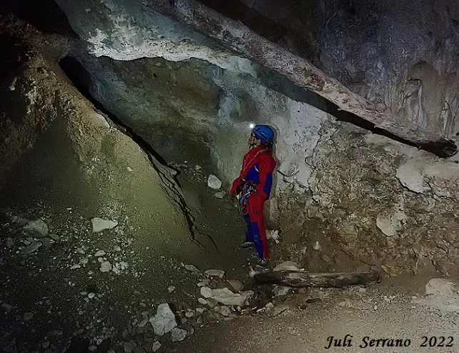Fotografía de COLL DE JOUET, AVENC DEL (6 de 12)