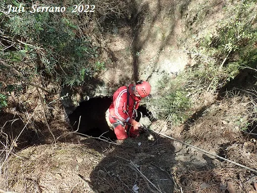 Fotografia de RENDISCLERA, AVENC DE LA (2 de 11)