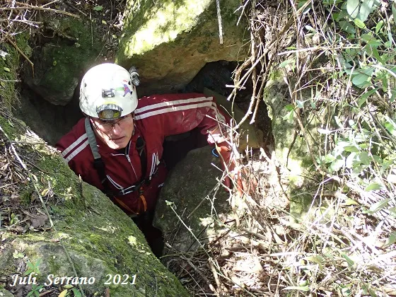 Fotografía de PETIT, AVENC (3 de 3)