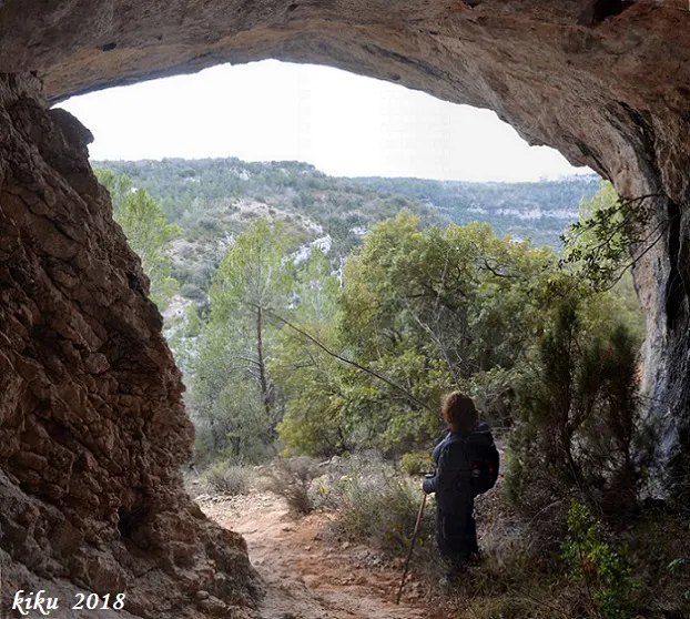 Photograph of ESCUDELLETA, COVA Nº6 DE L' (4 of 5)