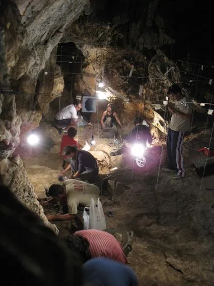 Photograph of CAN FIGUERES, COVA DE (2 of 4)