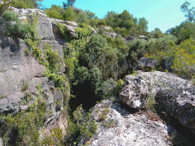 Fotografia de MILOQUERA, AVENC DE LA (1 de 1)