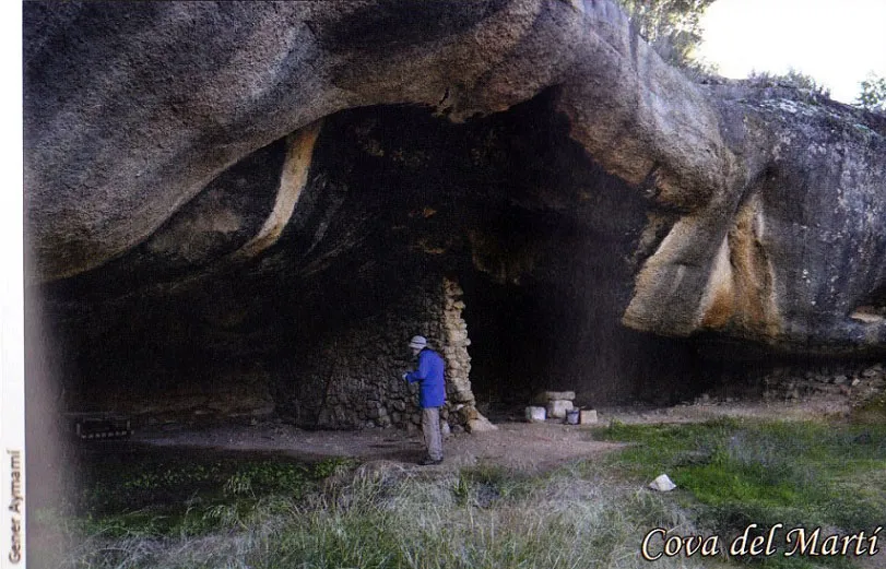 Photograph of MARTÍ, COVA DEL (1 of 2)