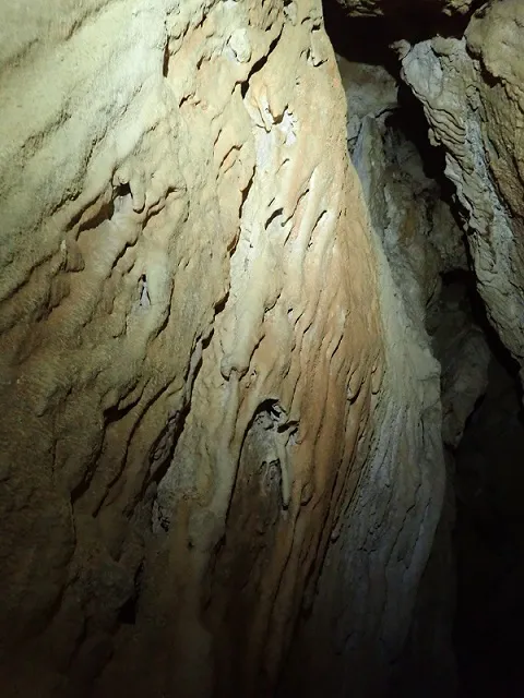 Fotografia de TOSSAL DE CANTACORBS, AVENC DEL (7 de 9)