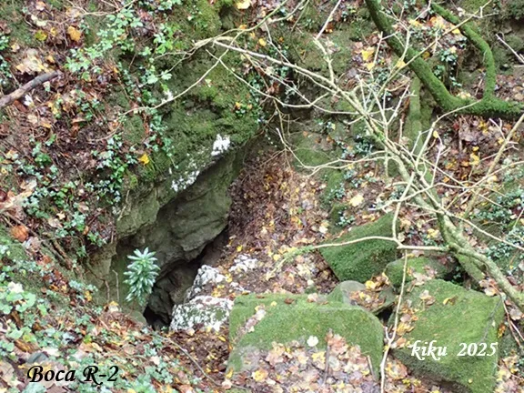 Photograph of ROTGERS (R-2, R3, R-4, R-5, R-6),  COVA DE (1 of 34)