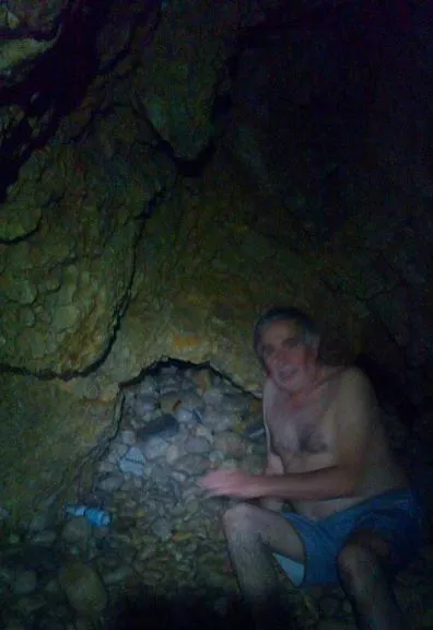 Fotografia de VELL MARÍ, COVA DEL (3 de 3)