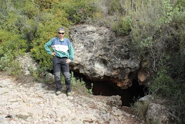 Fotografia de CASALOT, COVA DEL (1 de 3)