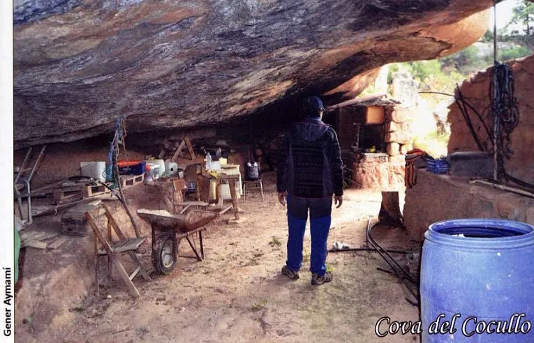 Photographie de COCULLO, COVA DEL (2 sur 3)