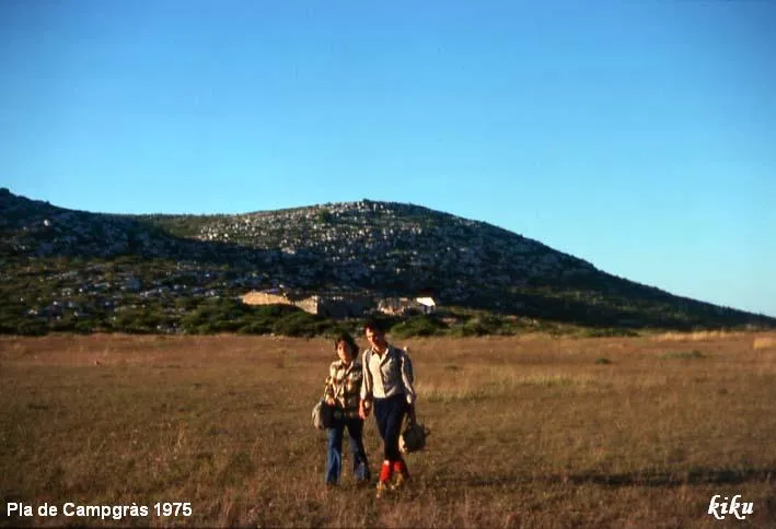 Fotografia de FRAGATA, AVENC DE LA (1 de 5)