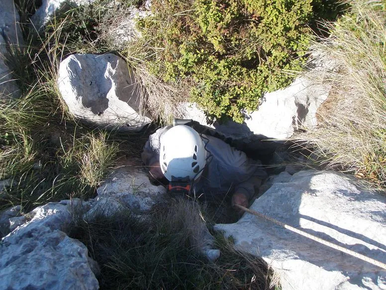 Fotografía de EMBOSSAT, AVENC (1 de 3)