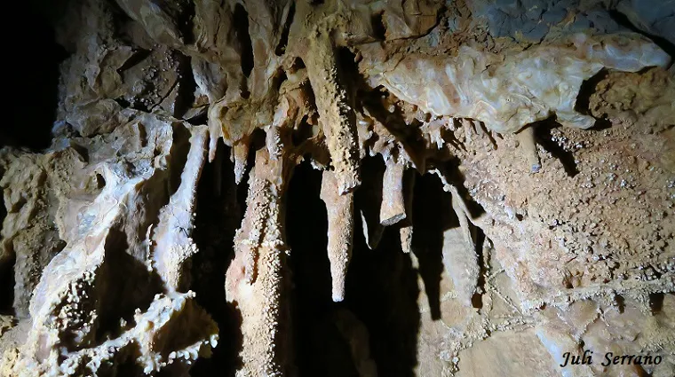 Fotografía de SANT JOAN, AVENC DE (6 de 8)