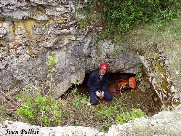 Fotografia de PERE PÒSTOL, FORAT DEL (2 de 13)
