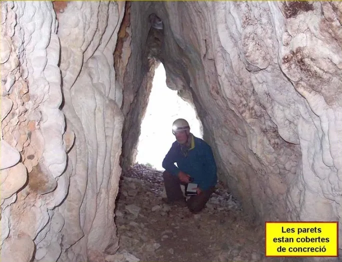 Photograph of DOCTOR ÀNGEL, COVA DEL (2 of 3)