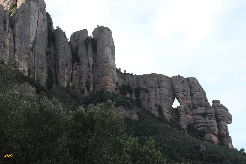 Fotografia de FORADADA, LA ROCA (3 de 6)