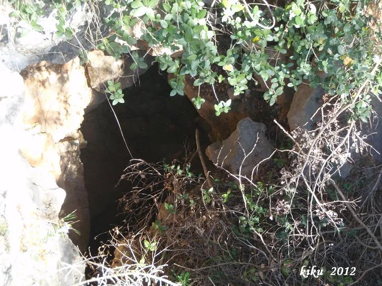 Fotografia de PORRÓ, AVENC DEL (3 de 3)