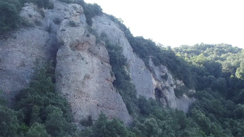 Photograph of ESQUIROL, COVA DE L' (1 of 7)