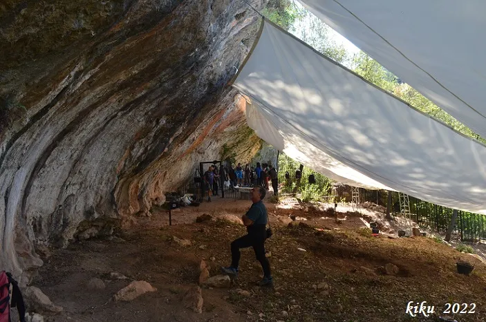 Fotografía de BORRES, COVA DE LES (2 de 5)