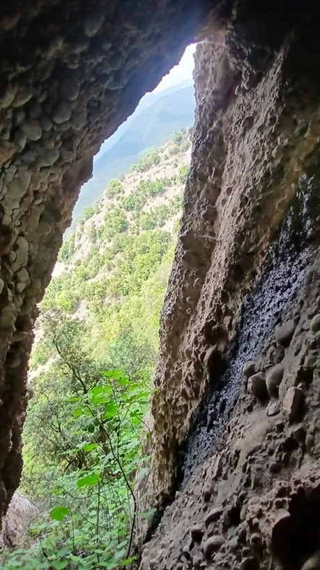 Photograph of CANAL DEL SANT, COVA DE LA (3 of 6)