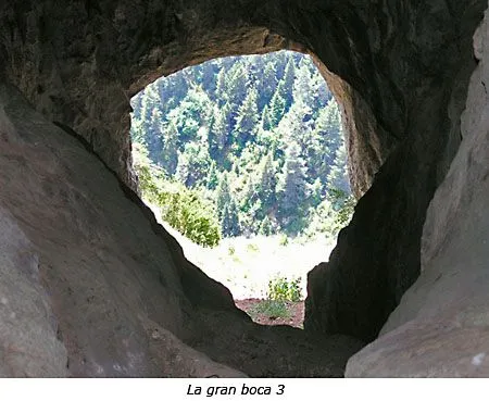 Photograph of FEIXA ALTA, FORAT GRAN DE LA (6 of 7)