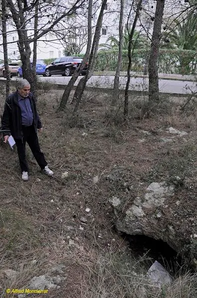 Fotografia de SANTA BÀRBARA, COVA DE (2 de 2)