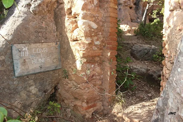 Photograph of CODOLOSA, COVA DE LA (1 of 4)