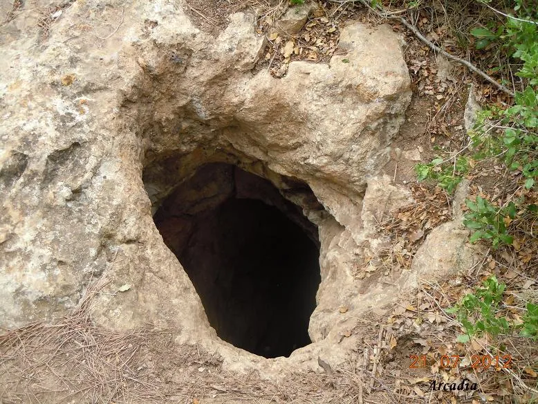 Fotografía de ENCANTAMENT, POU DE L' (2 de 3)