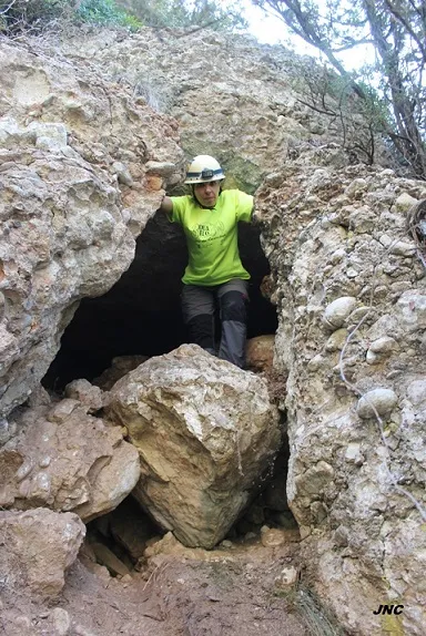 Fotografía de CAMÍ DEL PONT, COVA DEL (1 de 4)