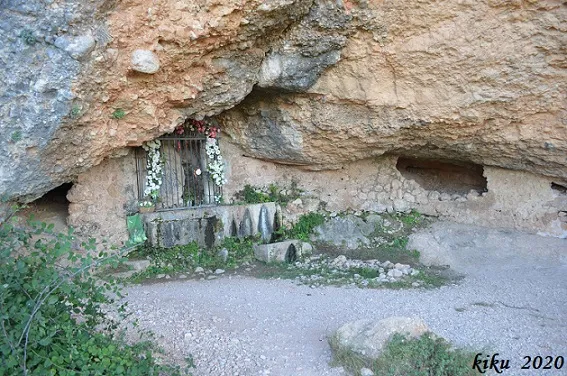 Photograph of SANT SALVADOR, COVA DE (7 of 7)