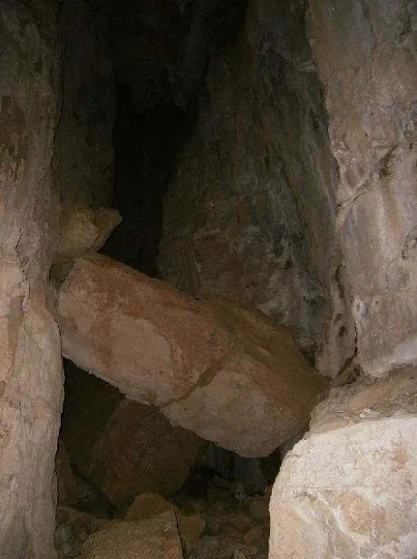 Fotografia de LLADRE, COVA DEL (3 de 3)