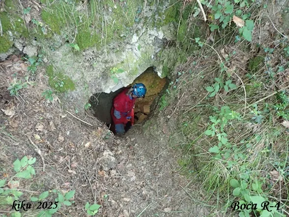 Photograph of ROTGERS (R-2, R3, R-4, R-5, R-6),  COVA DE (27 of 34)