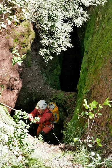 Fotografía de AGUILAR, AVENC D' (2 de 6)