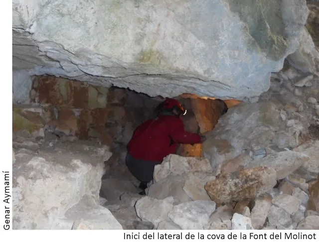 Fotografía de FONT DEL MOLINOT, COVA DE LA (3 de 3)