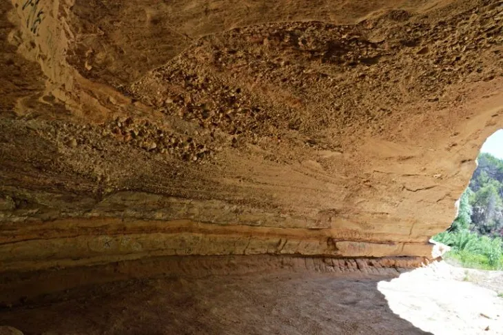 Photograph of SANT ERMENGOL, COVES DE (4 of 4)