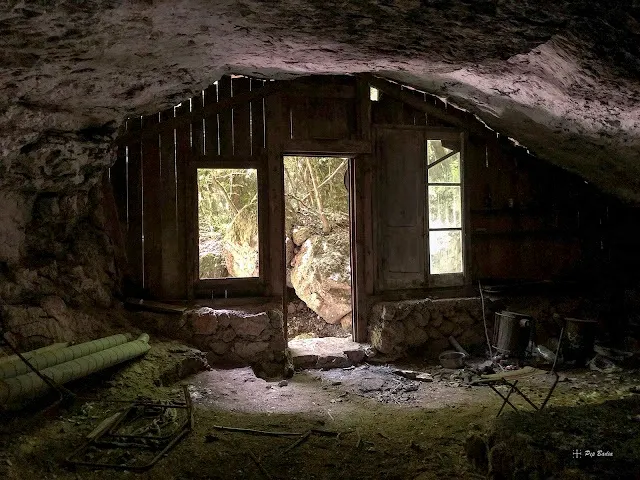 Fotografia de CIRERS, COVA DELS (2 de 2)
