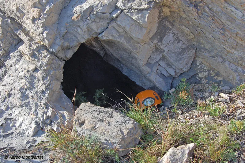 Fotografia de CARRETERA, COVA DE LA (1 de 2)