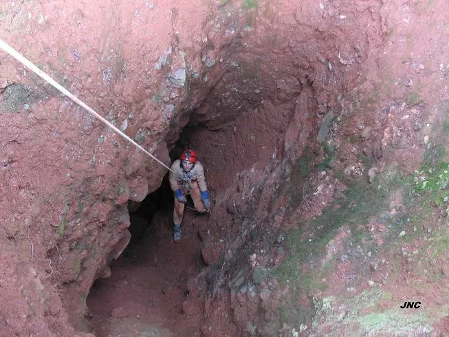 Fotografia de CAVALL DE LA BARATA, AVENC DEL (1 de 3)