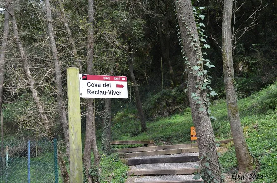 Fotografia de RECLAU VIVER, COVA DEL (1 de 7)