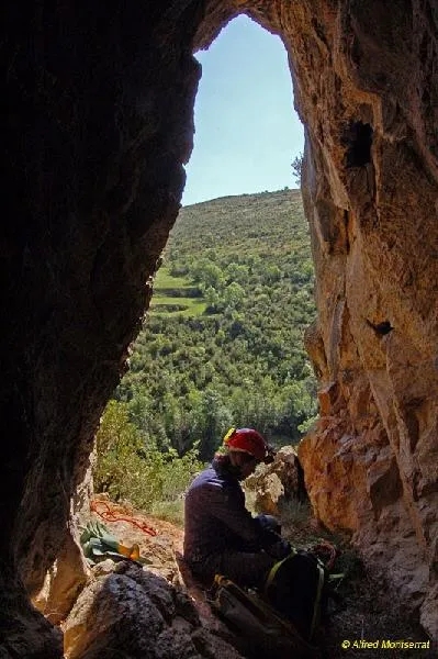 Fotografia de OLOPTE, COVA C D' (2 de 5)