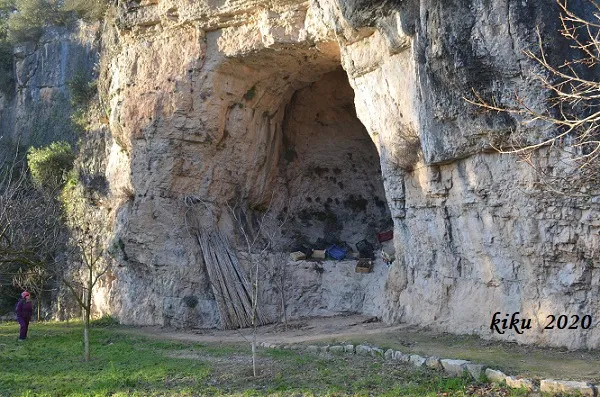 Fotografia de HORT DEL SOLER, COVA DE L' (1 de 3)