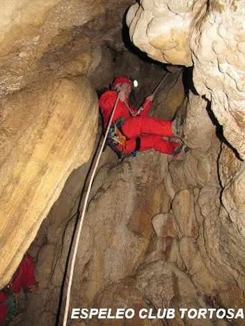 Fotografia de TRONC, AVENC PETIT DEL (3 de 3)