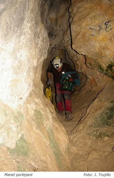 Fotografia de NEGRA, COVA (2 de 4)