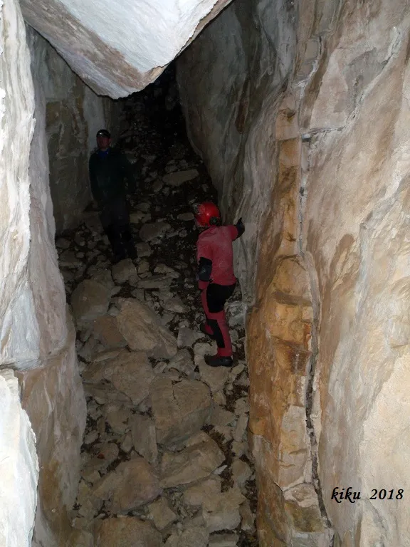 Fotografía de CAPELLADES, AVENC (2 de 3)