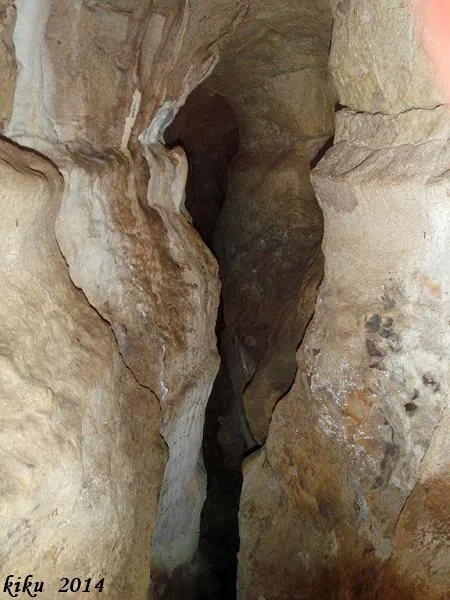 Photograph of FAR, COVA DEL (5 of 9)