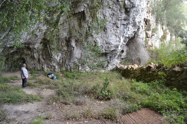 Fotografía de CINGLE, COVA DEL (1 de 2)
