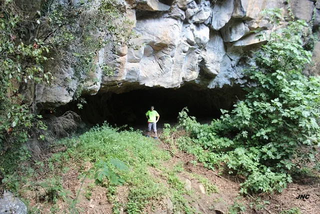 Fotografia de TRABUCAIRES, COVA DELS (1 de 3)